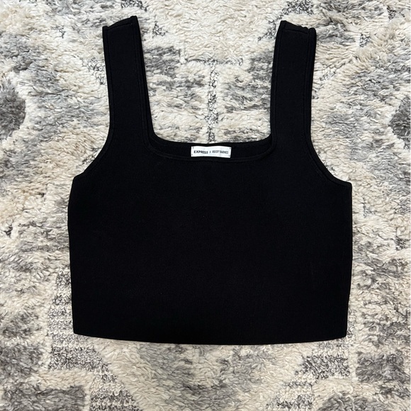 Express Tops - Woman’s stretchy cropped tank top